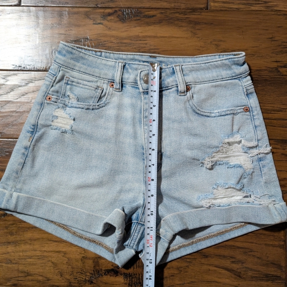 American Eagle Outfitters Light Wash Distressed Jean Shorts - Picture 7 of 16